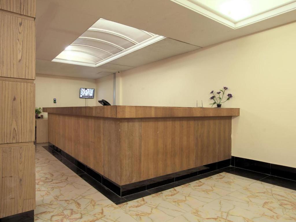 Hotel Night Heaven Bāndarban Exterior foto
