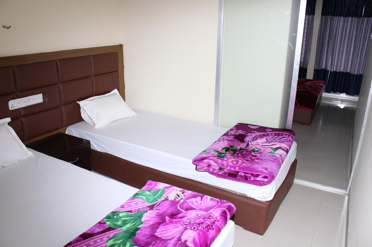 Hotel Night Heaven Bāndarban Exterior foto